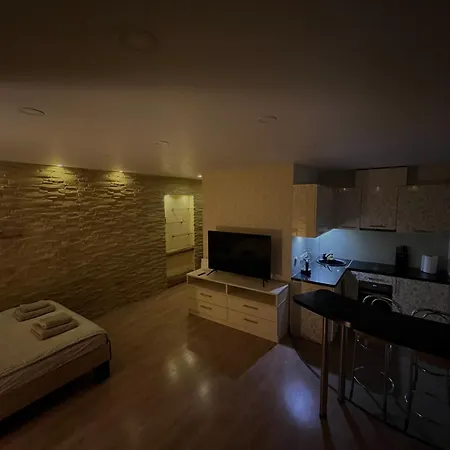 Center Budget Apartment Valmiera